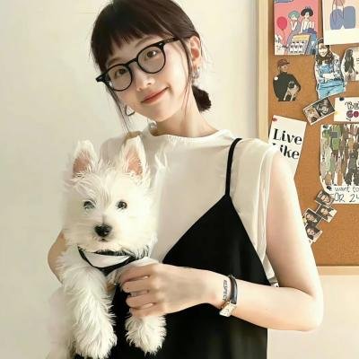 榆木湖边的房子